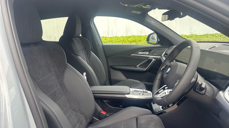 2025 BMW iX2 150kW eDrive20 Shadow Edition 65kWh 5dr Auto Electric Hatchback Hatchback Electric A...