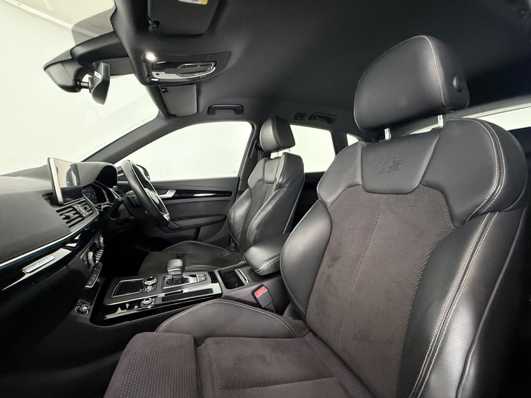  Audi Q5 2.0 TDI 40 Black Edition S Tronic quattro Euro 6 (s/s) 5dr Diesel Automatic