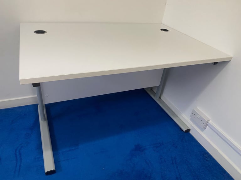 White Office Table Computer Desk