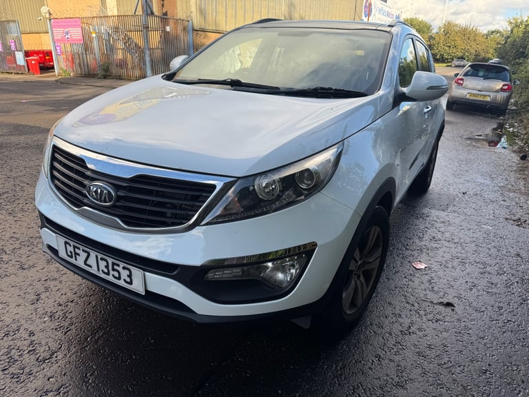 image for Kia, SPORTAGE, Estate, 2011, Manual, 1685 (cc), 5 doors