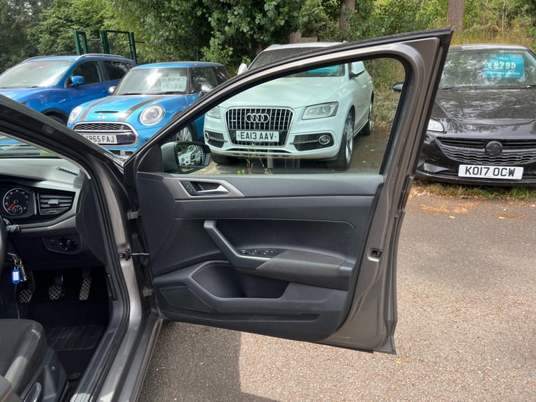 VOLKSWAGEN POLO 1.0 TSI 