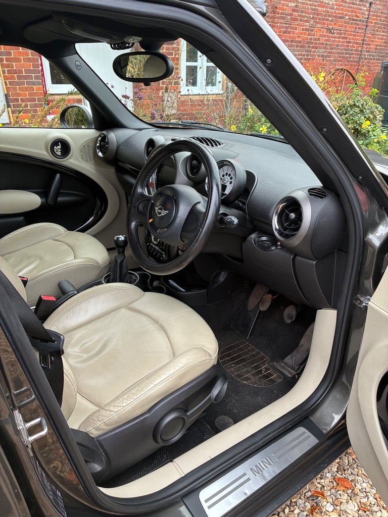 Mini, COUNTRYMAN, Hatchback, 2010, Manual, 1598 (cc), 5 doors