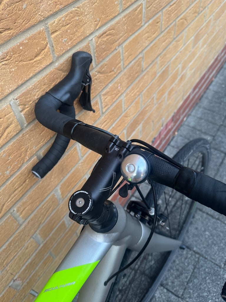 Merida Scultura Rim 100 Road Bike Size Small (50cm)