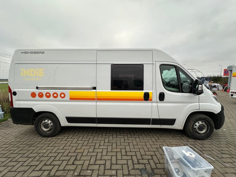image for Fiat Weinsberg Carabus 600 K | 4 Berth | Fully Equipped