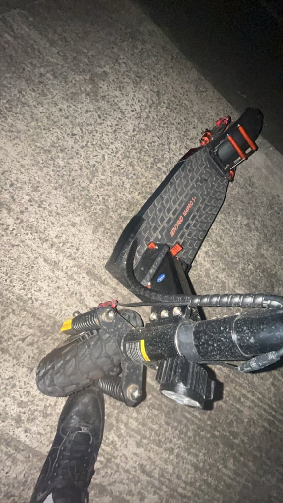 Electric scooter