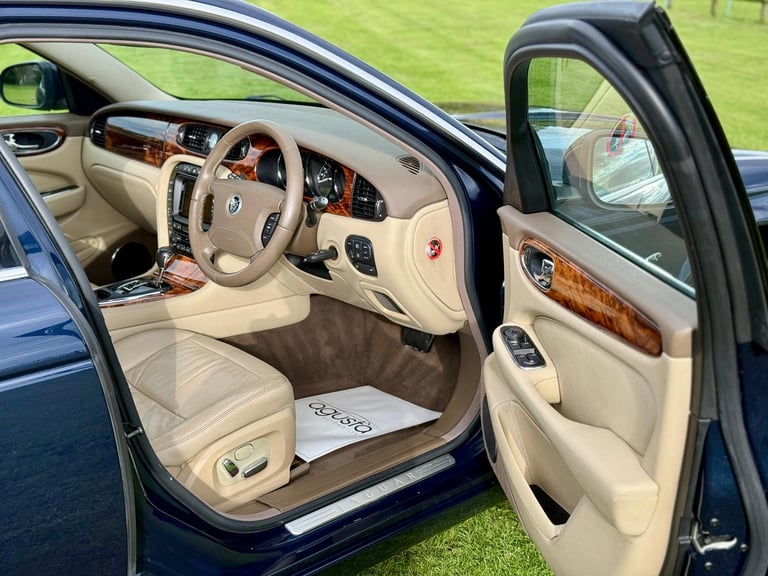 2009 Jaguar XJ 2.7 TDV6 Executive X358