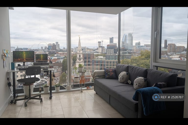 1 bedroom flat in Empire Square, London, SE1 (1 bed) (#2526787)