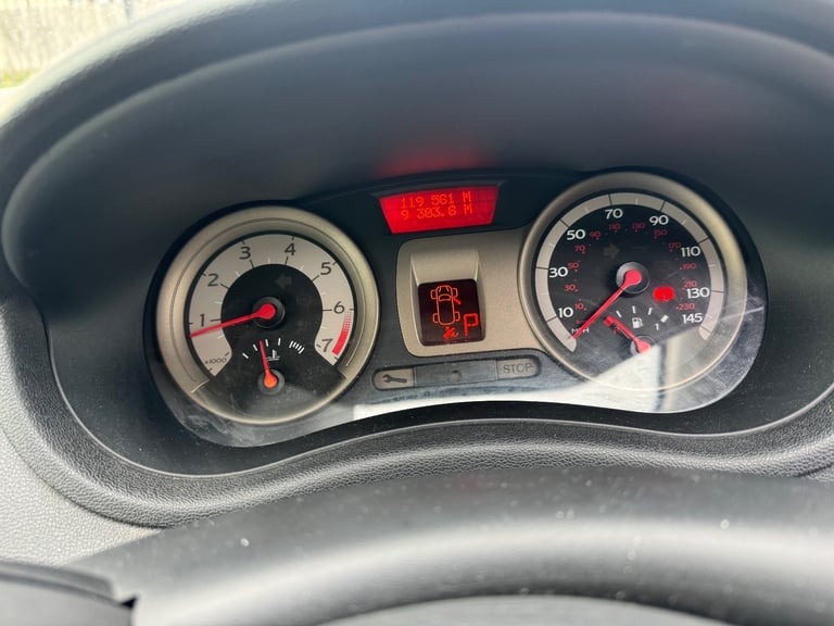 Renault, CLIO, Hatchback, 2007 Automatic