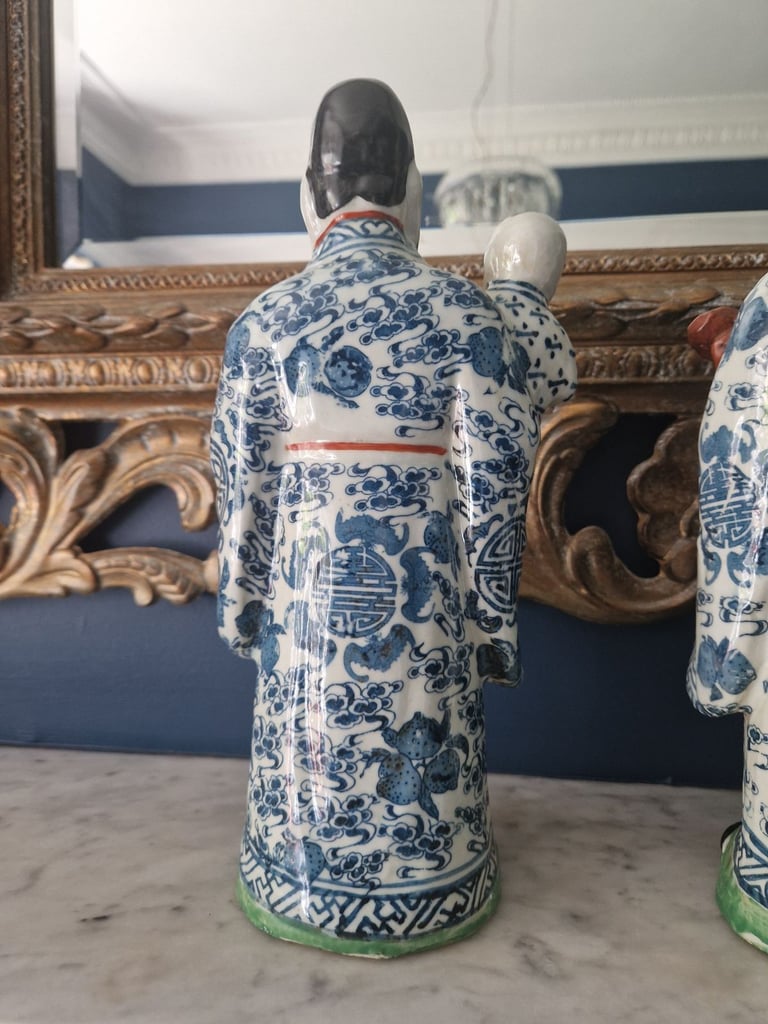 Antique Chinese Porcelain Figures 