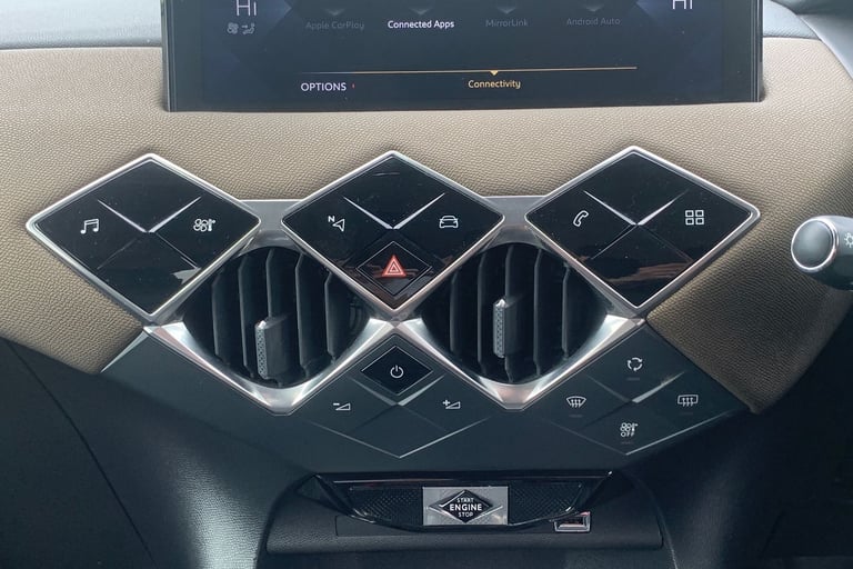 2019 DS Automobiles DS 3 1.2 PureTech 130 Prestige 5dr EAT8 MPV PETROL Automatic
