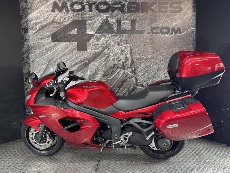 TRIUMPH SPRINT GT 1050 2014