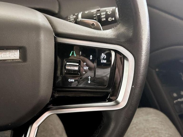 2022 Land Rover Range Rover Evoque 1.5 P300e 12.2kWh R-Dynamic S Auto 4WD Euro 6 (s/s) 5dr Automa...