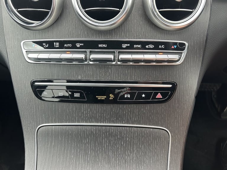 2020 Mercedes-Benz GLC GLC 220d 4Matic AMG Line 5dr 9G-Tronic ESTATE DIESEL Automatic