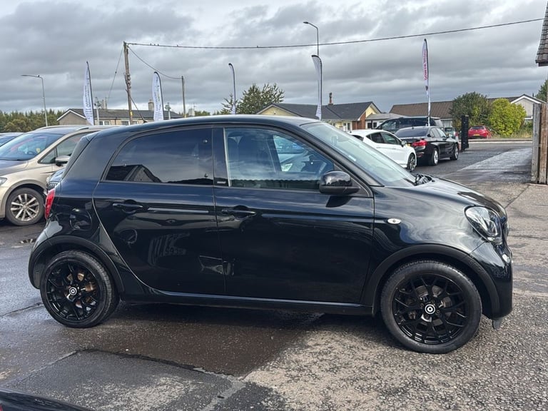 2016 smart forfour 1.0 Edition Black Hatchback 5dr Petrol Twinamic Euro 6 (s/s) (71 ps) Hatchback...