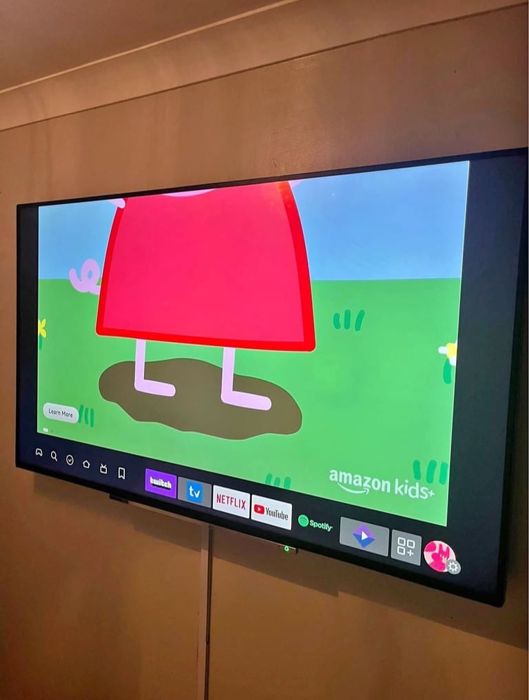 50" TOSHIBA 4K ULTRA SMART TV 