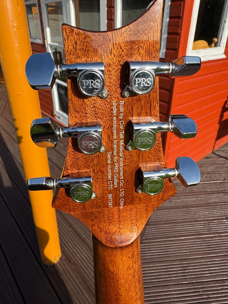 PRS SE T60E ACOUSTIC GUITAR