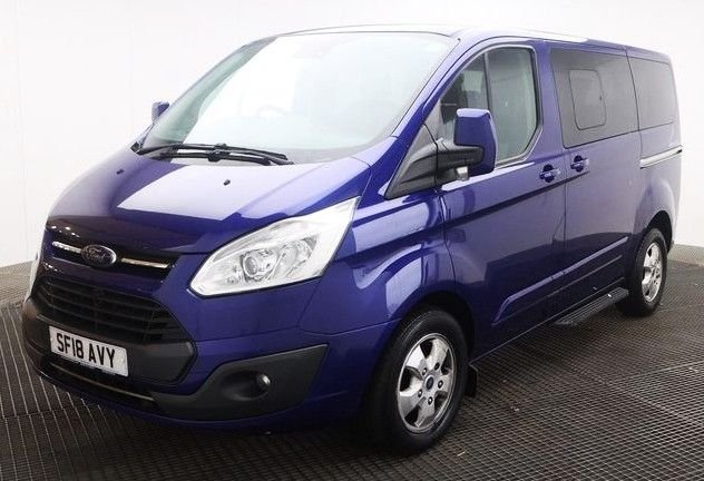2018 Ford Tourneo Custom 2.0 TDCi 130ps Low Roof 8 Seater Titanium MPV DIESEL Manual