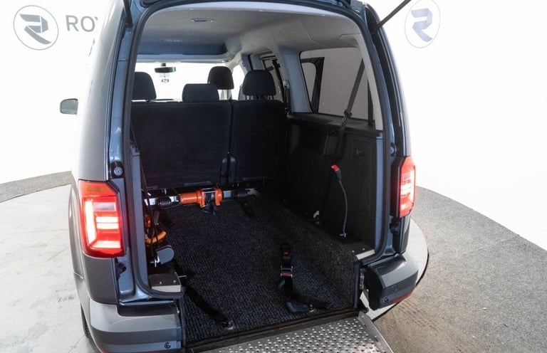 2018 18 VOLKSWAGEN CADDY MAXI LIFE 2.0 TDI BLUEMOTION TECH MPV 5DR DIESEL DSG EU