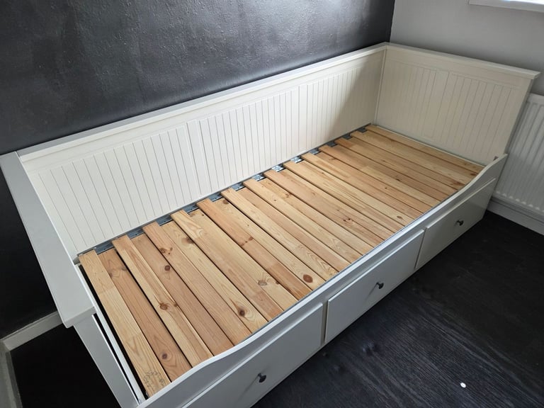 Ikea hemnes daybed