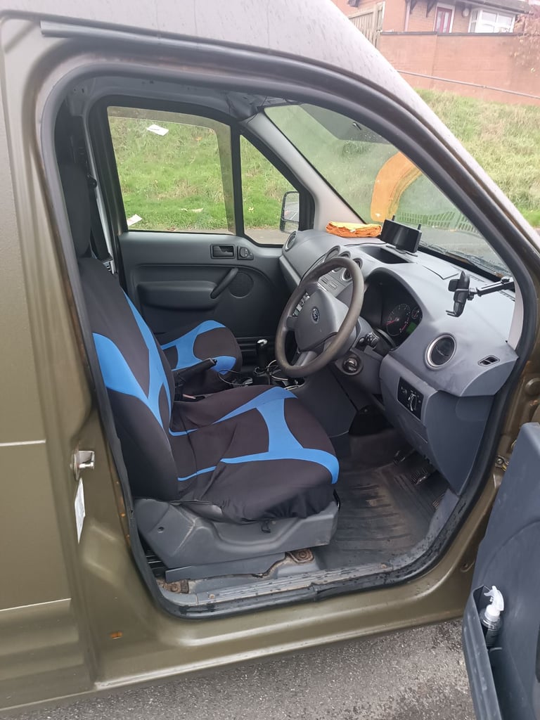 Ford Transit Connect LWB 1.8 Diesel – Micro Campervan Project