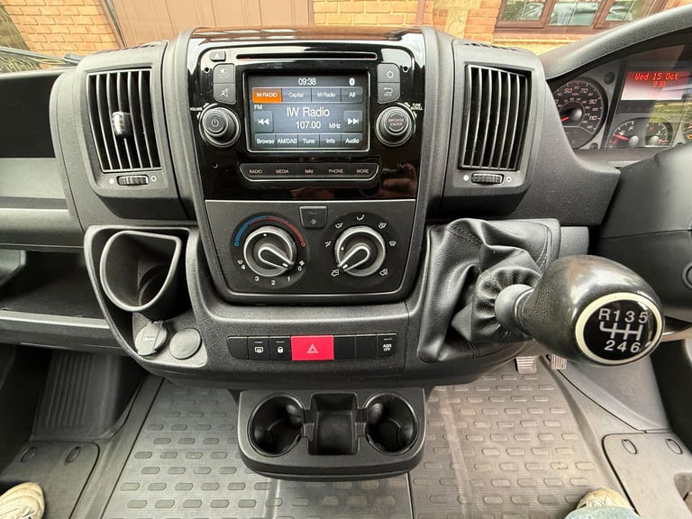 Peugeot Boxer 2016 2.0 BlueHDI Professional 335 L3 H2.