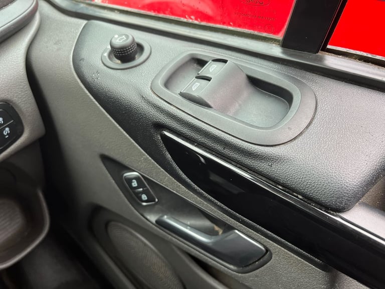 2021 Ford Transit Custom Transit Custom 2.0 EcoBlue 130ps Low Roof Limited Van Van DIESEL Manual