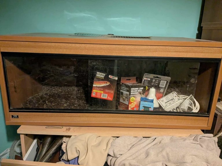 image for Reptile Vivarium  36”Lx18’Wx15’
