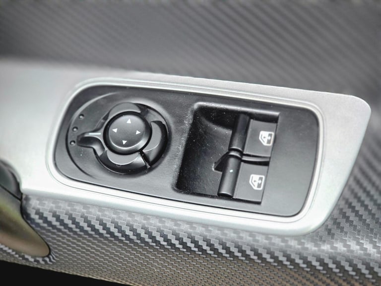 2015 Alfa Romeo MiTo 1.4 TB MultiAir Quadrifoglio Verde TCT Euro 6 (s/s) 3dr HATCHBACK Petrol Aut...