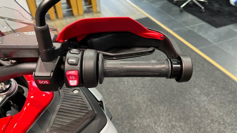 2025 BMW R1300 25MY BMW R1300 GS TE Automatic Shift Assist (ASA) DUEL Petrol Manual