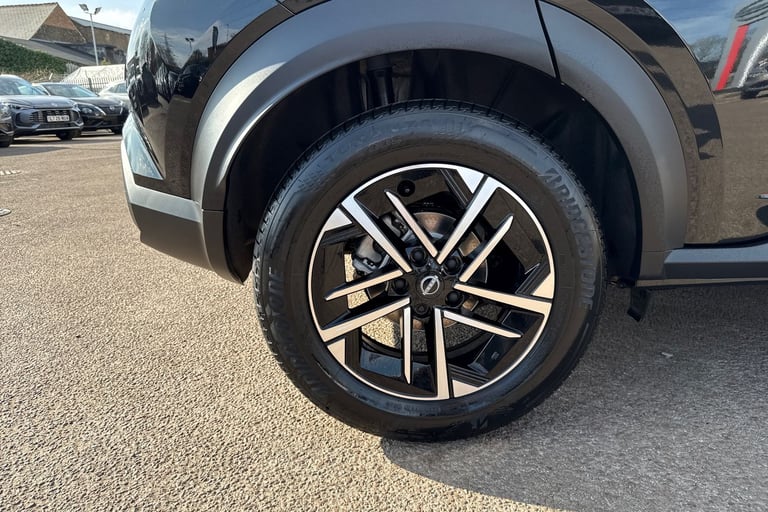 2025 Nissan Juke 1.6 Hybrid N-Connecta 5dr Auto Hatchback Hybrid Automatic