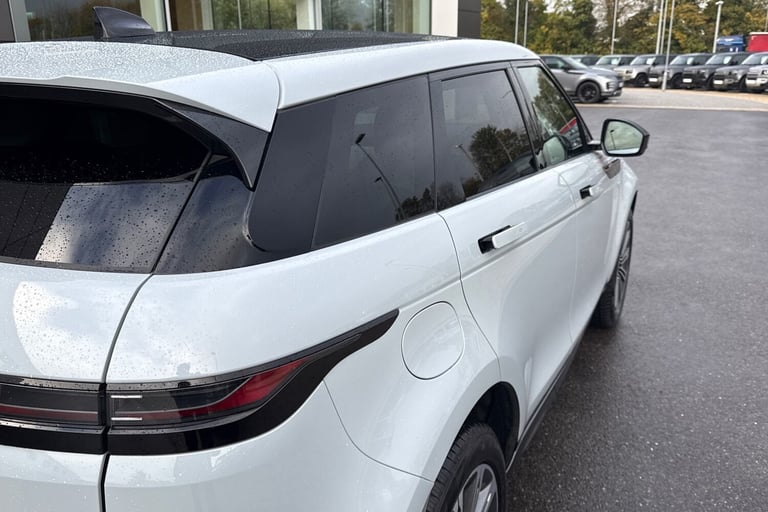 2025 Land Rover Range Rover Evoque 2.0 D200 Dynamic HSE 5dr SUV DIESEL Automatic