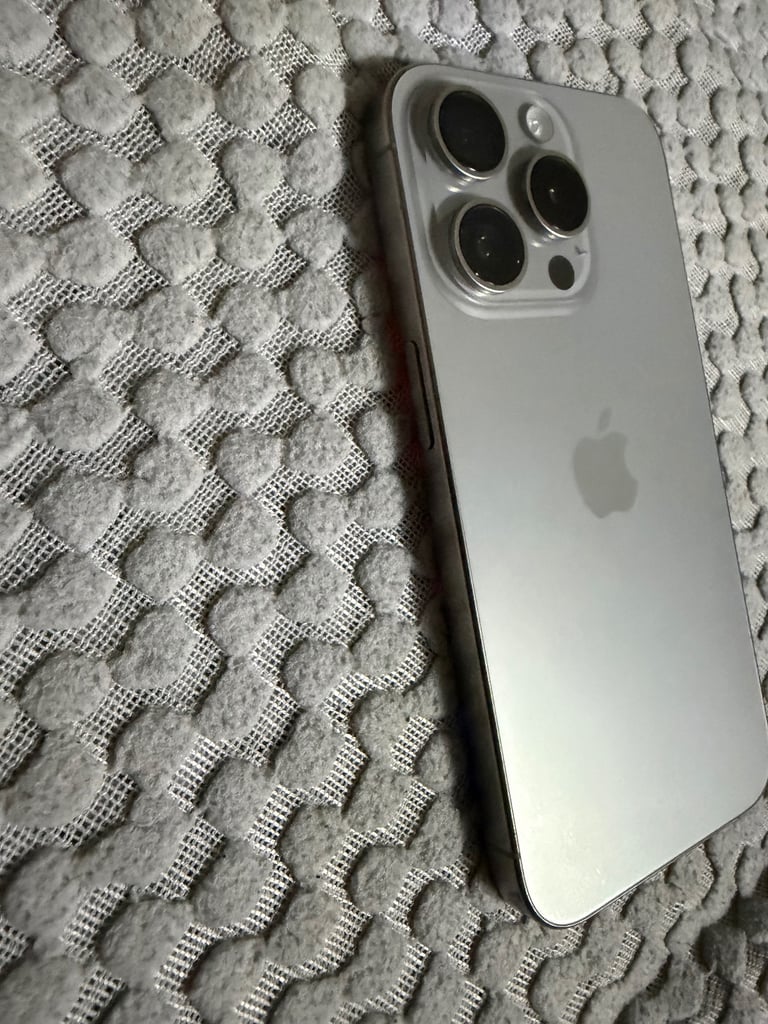 iPhone 15 pro 