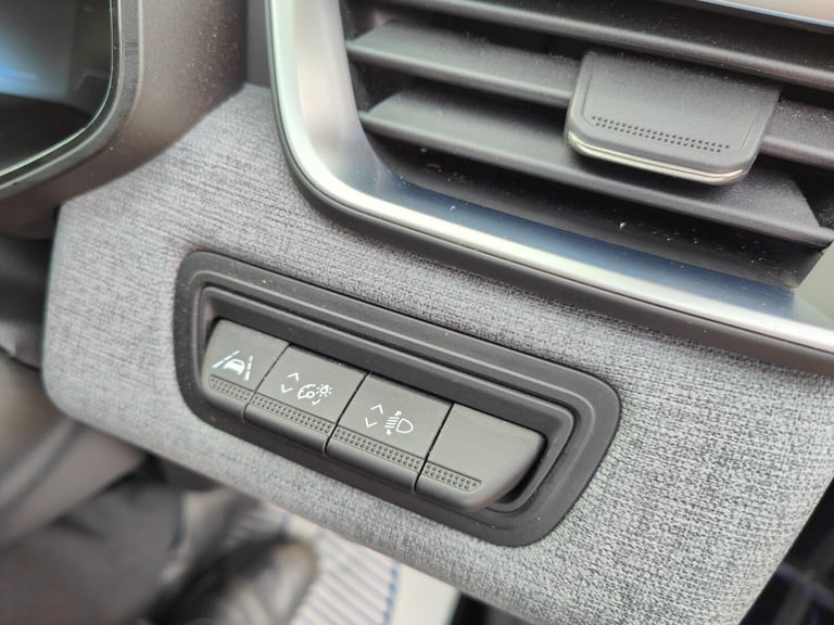 2024 Renault Clio 1.6 E-TECH full hybrid 145 Evolution 5dr Auto Hatchback Hybrid Automatic