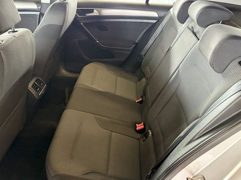 2014 Volkswagen Golf 1.6 TDI BlueMotion Tech SE Hatchback 5dr Diesel Manual Euro 5 (s/s) (105 ps ...
