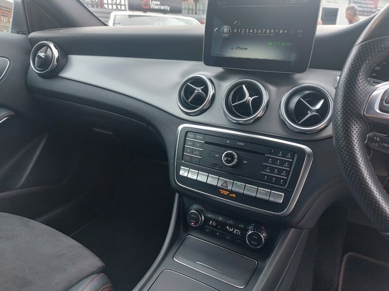 Mercedes GLA GLA 220 D 4MATIC AMG LINE PREMIUM