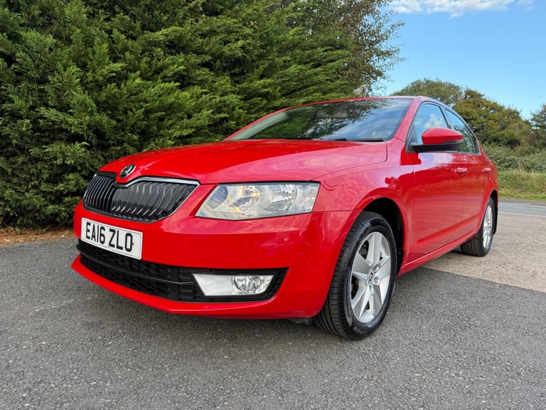 2016 Skoda Octavia 1.6 TDI SE DSG Euro 6 (s/s) 5dr HATCHBACK Diesel Automatic