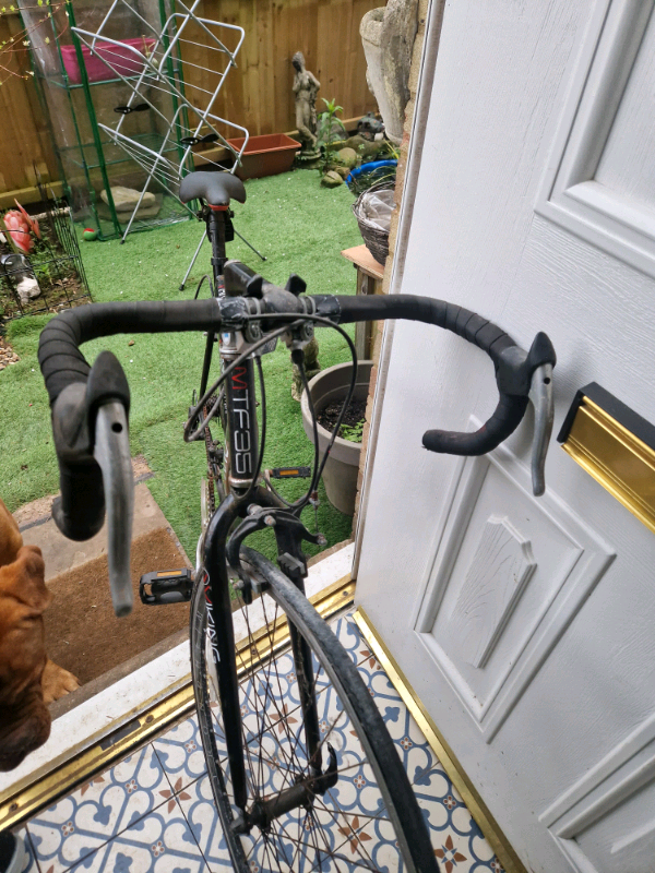 Racing bike