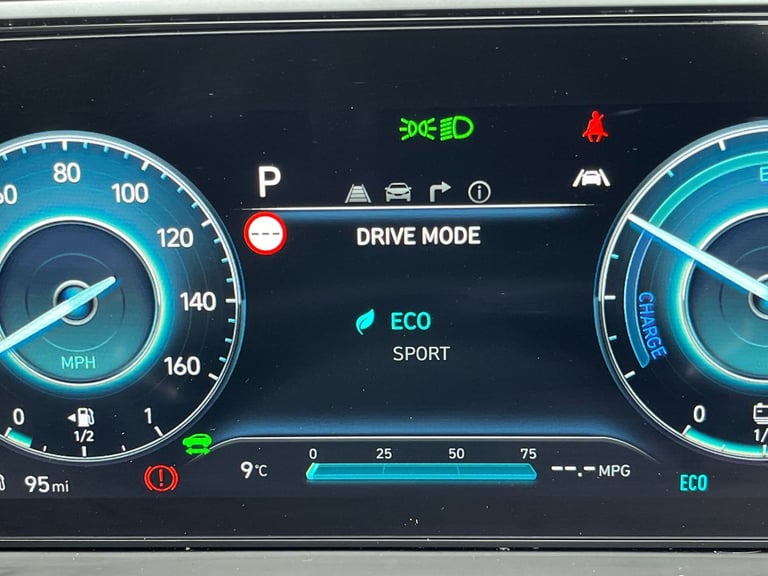 2021 Hyundai TUCSON 1.6 TGDi Hybrid 230 Ultimate 5dr 2WD Auto SUV PETROL/ELECTRIC Automatic