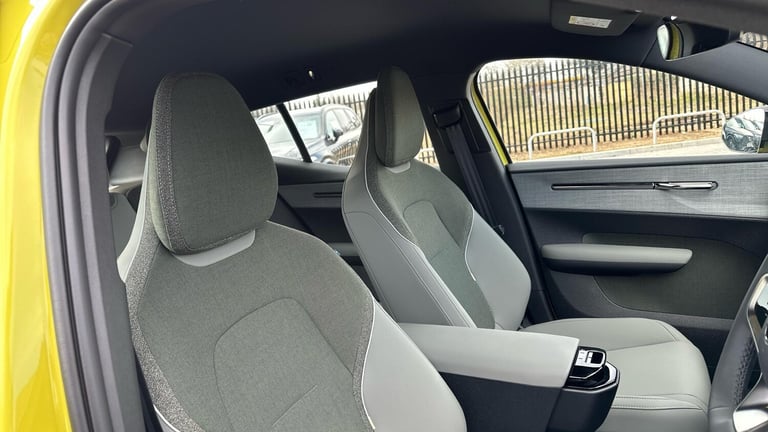 2025 Volvo EX30 315kW Twin Motor Performance Plus 69kWh 5dr Auto ESTATE ELECTRIC Automatic