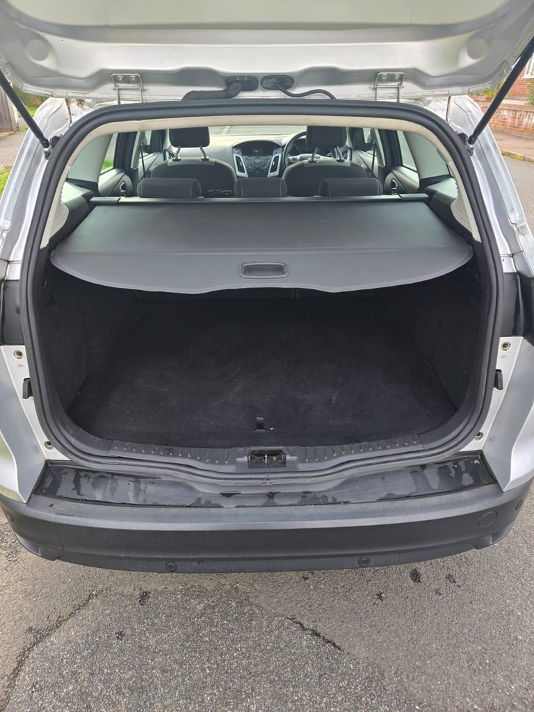 Ford, FOCUS, Estate, 2012, Automatic, 1596 (cc), 5 doors