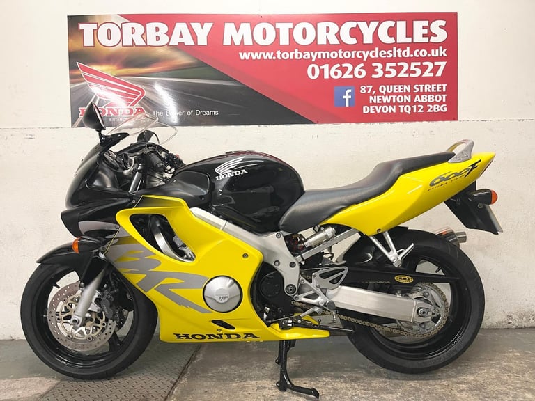 HONDA CBR600FY 2000 W REG JUST 24403 MILES A REALLY LOVELY EXAMPLE