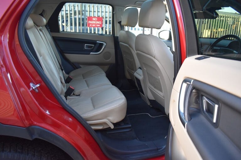 Land Rover Discovery Sport TD4 HSE