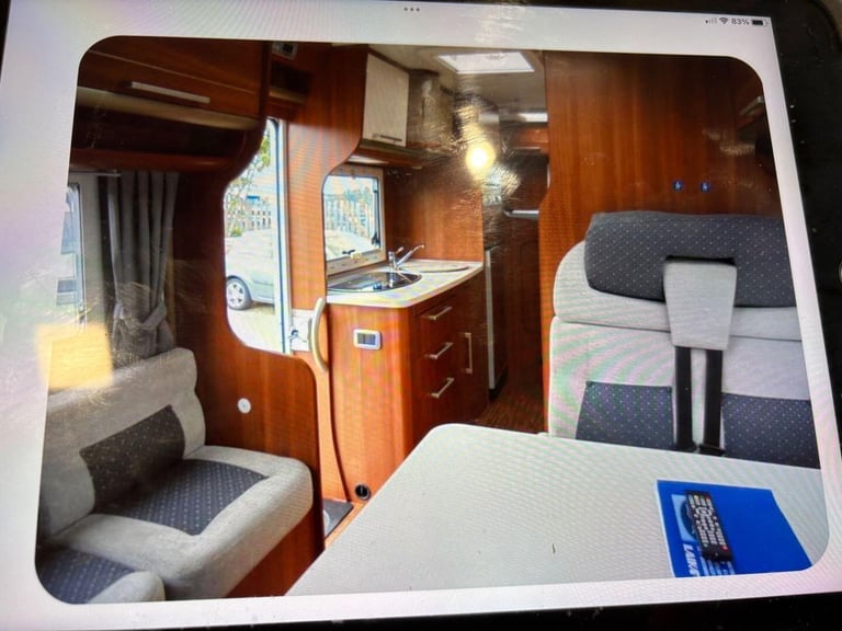 2011 Laika x700