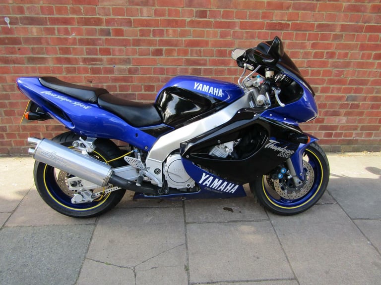 YAMAHA THUNDER ACE FZ 1000.... LOW MILEAGE ...CLASSIC RETRO...12000 MILES