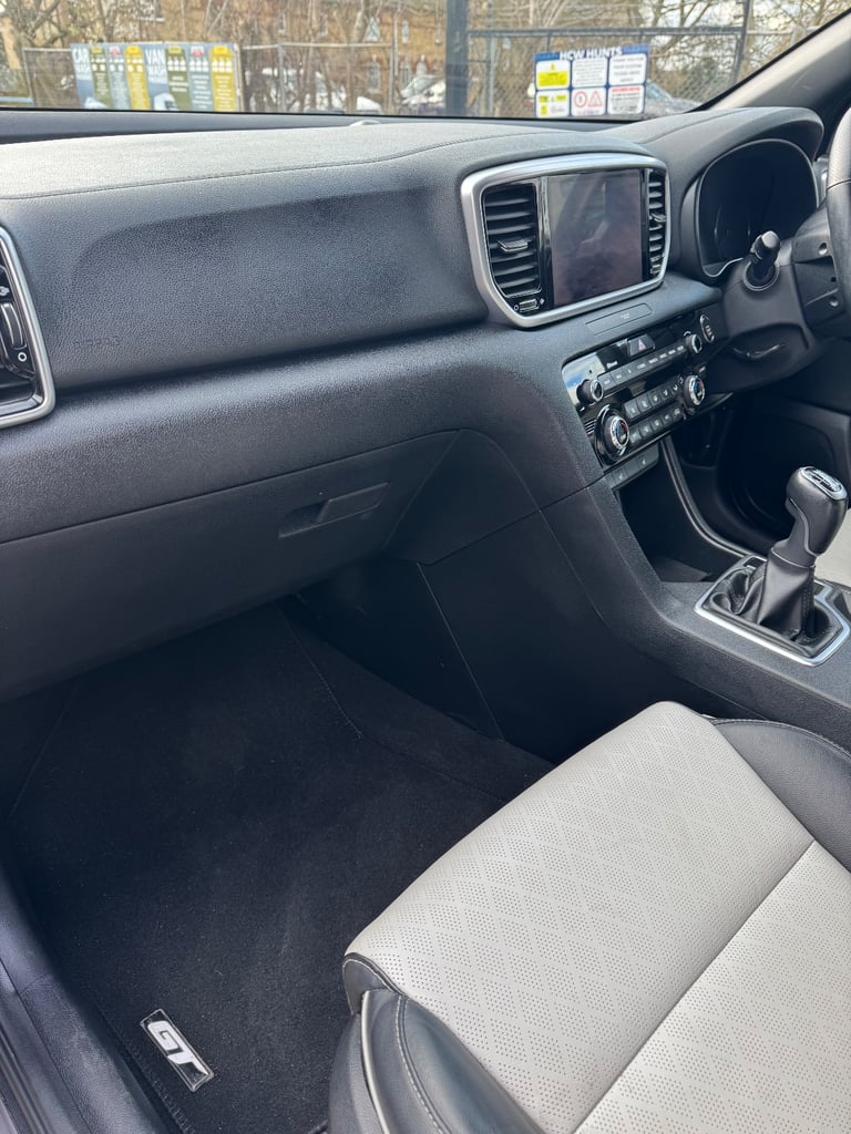 Kia, SPORTAGE, Estate, 2022, Manual, 1598 (cc), 5 doors
