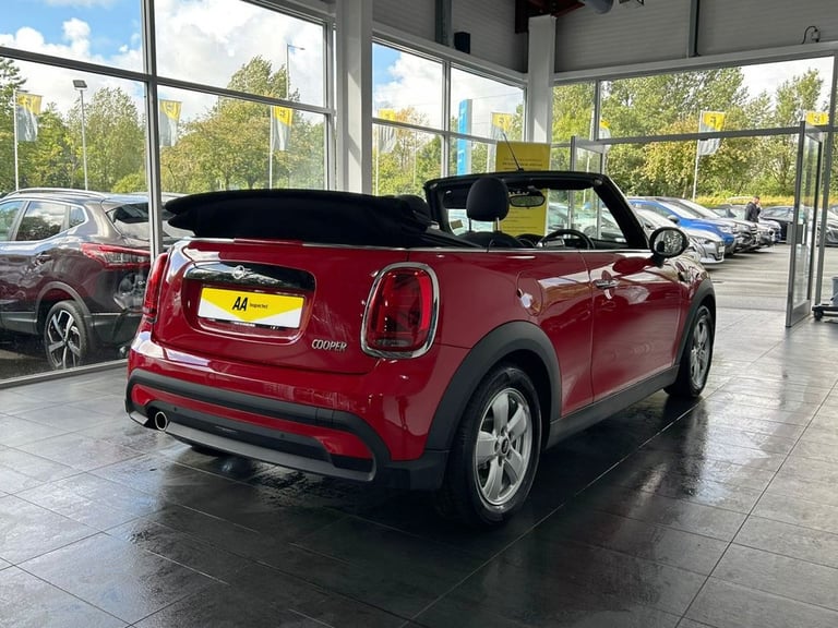 2021 MINI Convertible 1.5 Cooper Classic Convertible 2dr Petrol Manual Euro 6 (s/s) (136 ps) 1 OW...