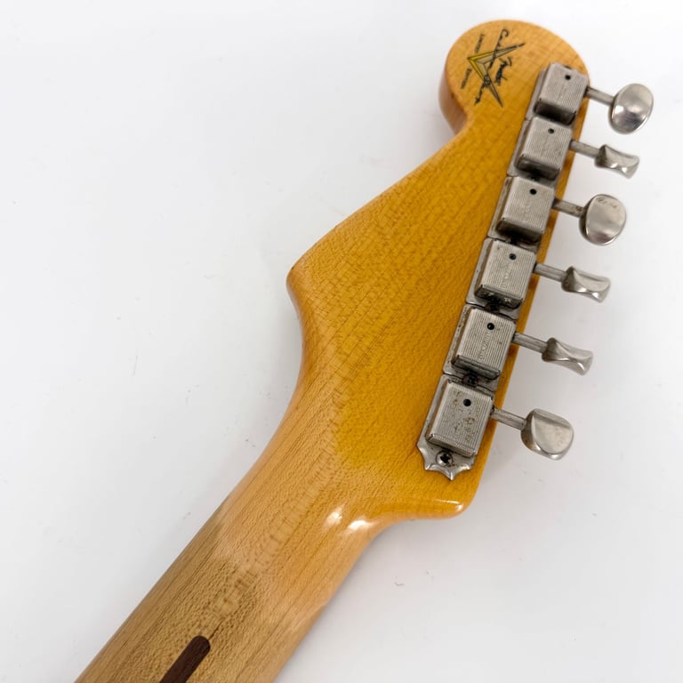 2015 Fender Custom Shop Limited Edition ‘55 Stratocaster Relic – Dirty White Blonde