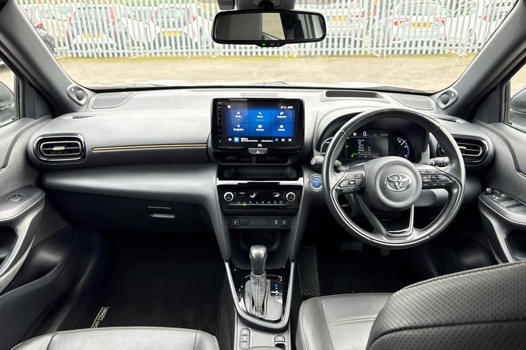 2022 Toyota Yaris 1.5 Hybrid Premiere Edition 5dr CVT Estate Hybrid Automatic