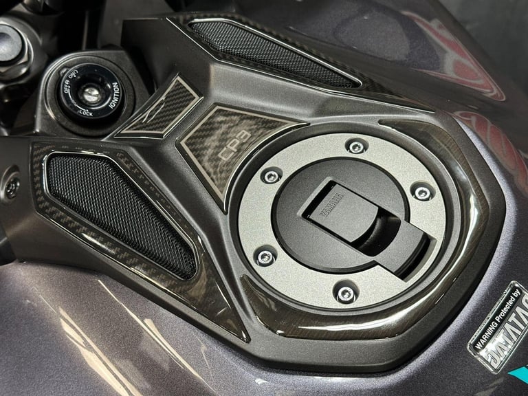 2024 Yamaha MT-09 900 Hyper-naked Euro 5