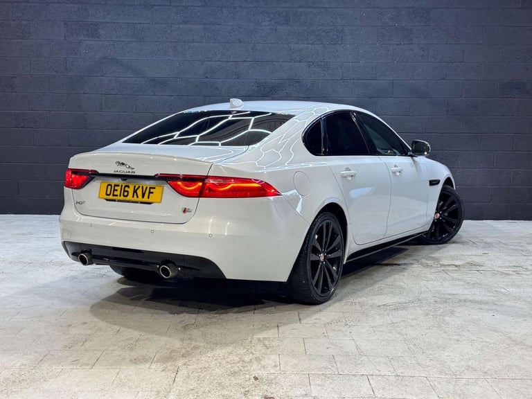 2016 Jaguar XF 3.0 XF V6 S D Auto 4dr Saloon Diesel Automatic